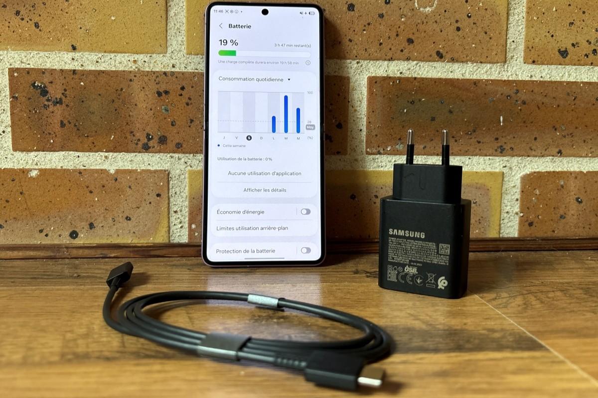 Test Samsung Galaxy Z Flip8 recharge batterie