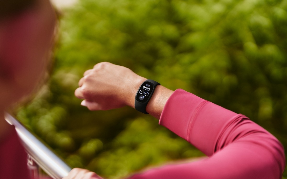 Fitbit Edge Google 1