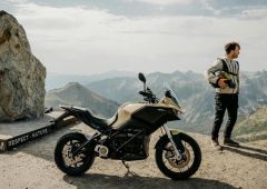 record autonomie moto